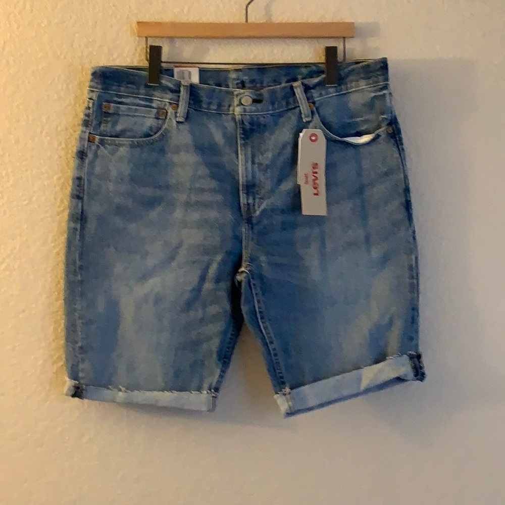 Levi’s 511 Cutoff Shorts